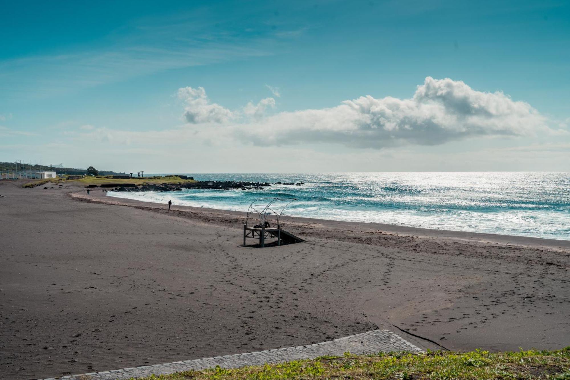 Beach Waves Ponta Delgada - Açores Exterior foto